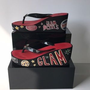 Brighton Glam Girls Black Wedge Flip Flops